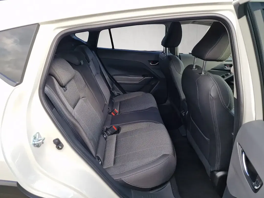 Subaru Crosstrek Active - Thumbnail 7