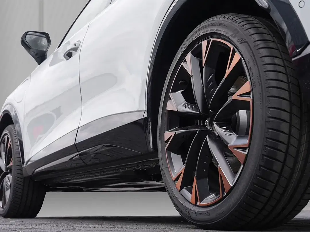 CUPRA Formentor PHEV VZ1 - Thumbnail 5