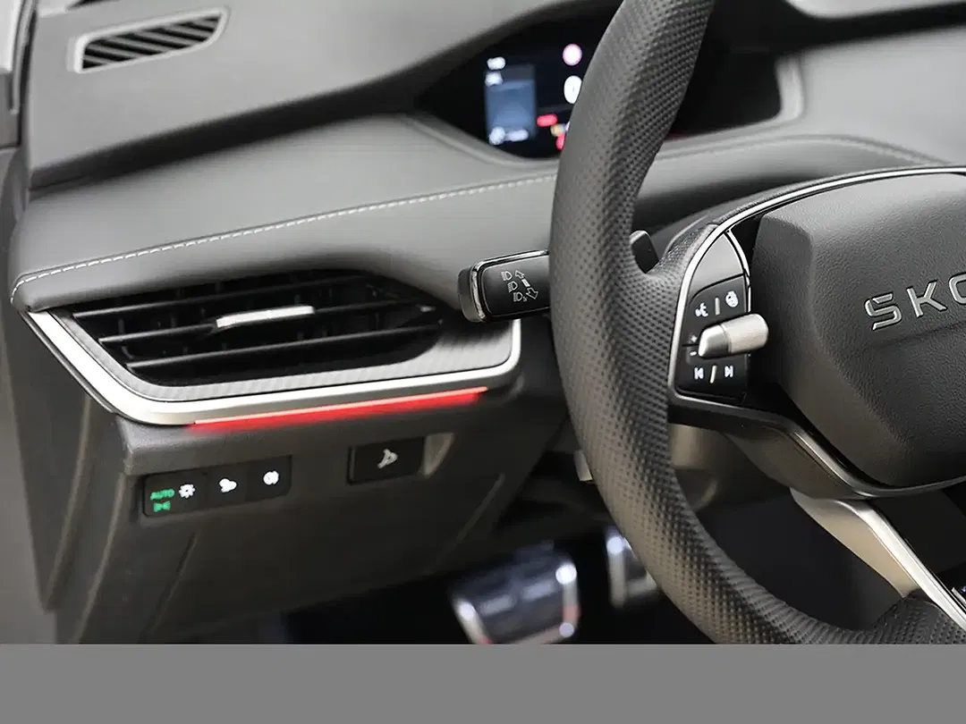 Skoda Enyaq 60 Coupé Sportline - Thumbnail 10