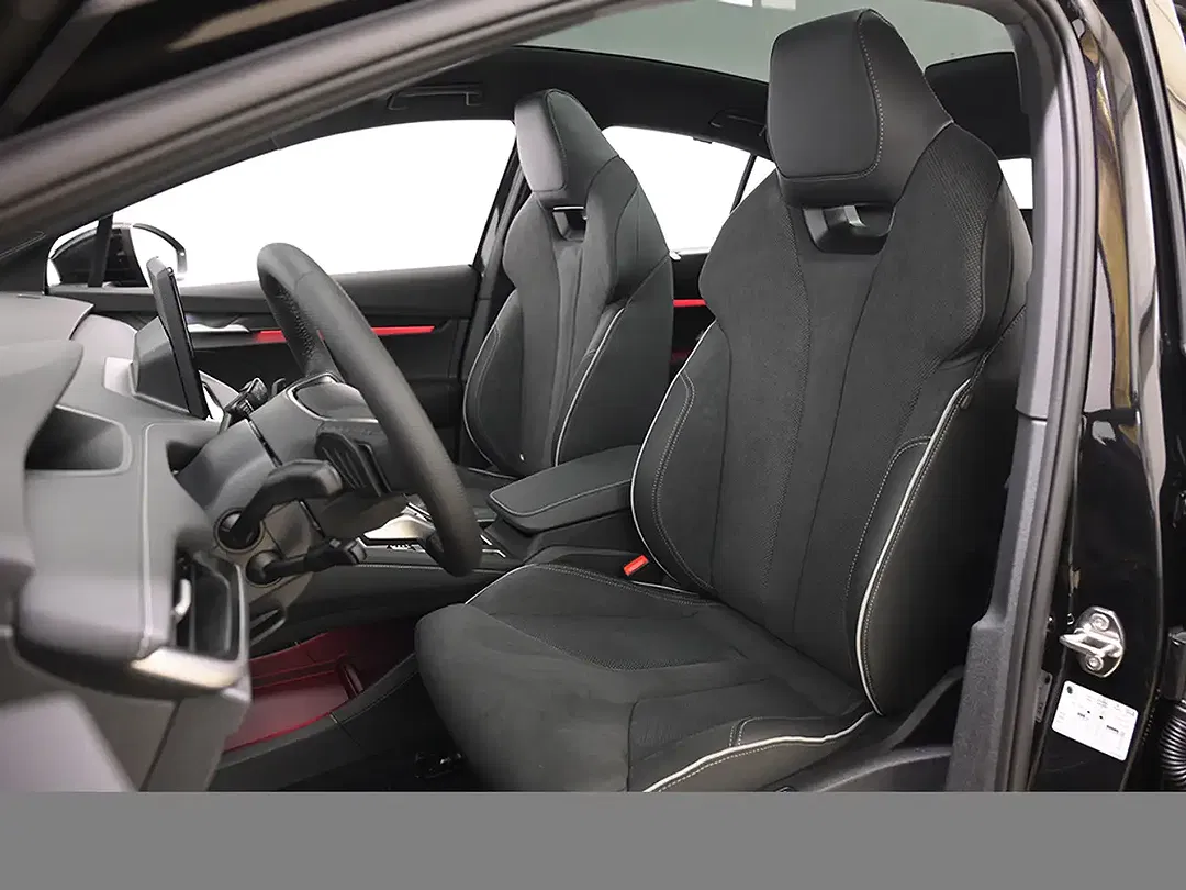 Skoda Enyaq 60 Coupé Sportline - Thumbnail 12