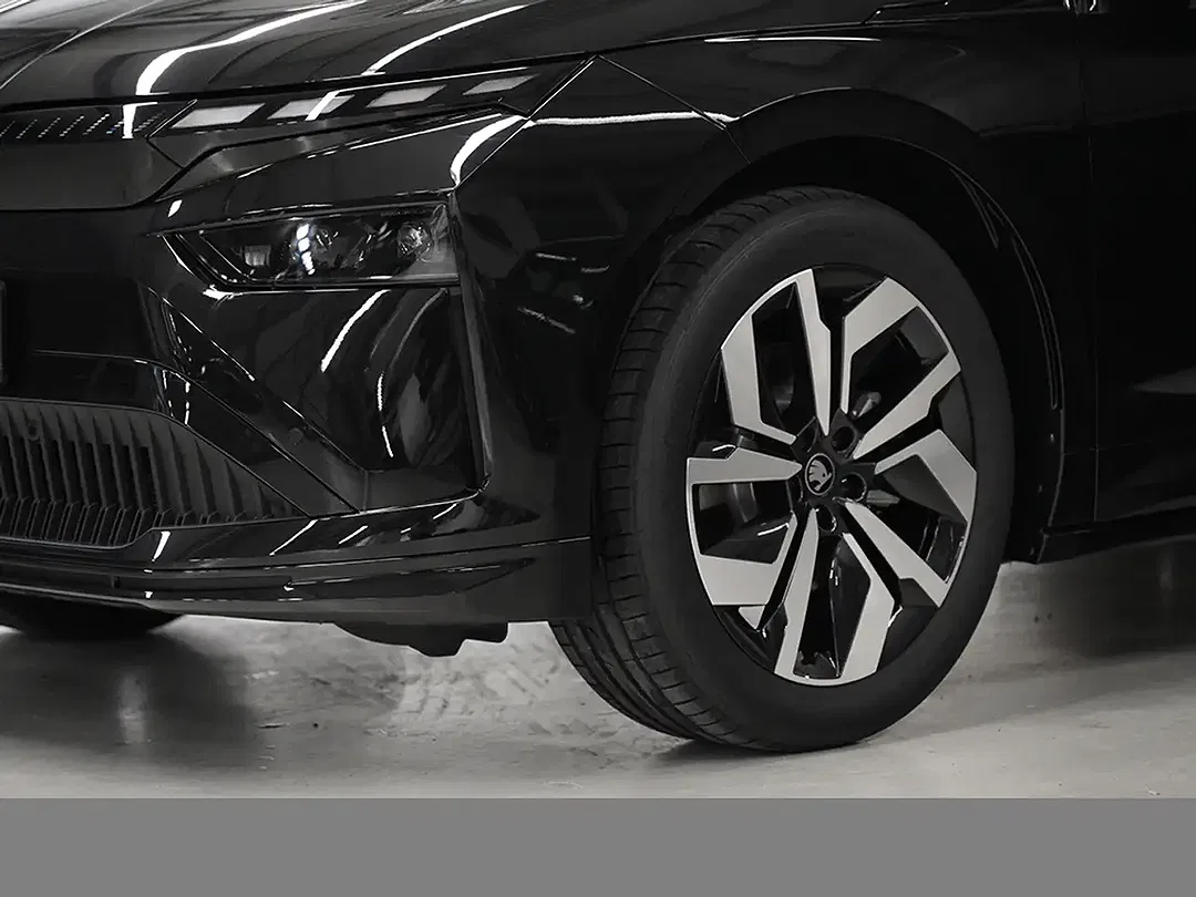 Skoda Enyaq 60 Coupé Sportline - Thumbnail 6