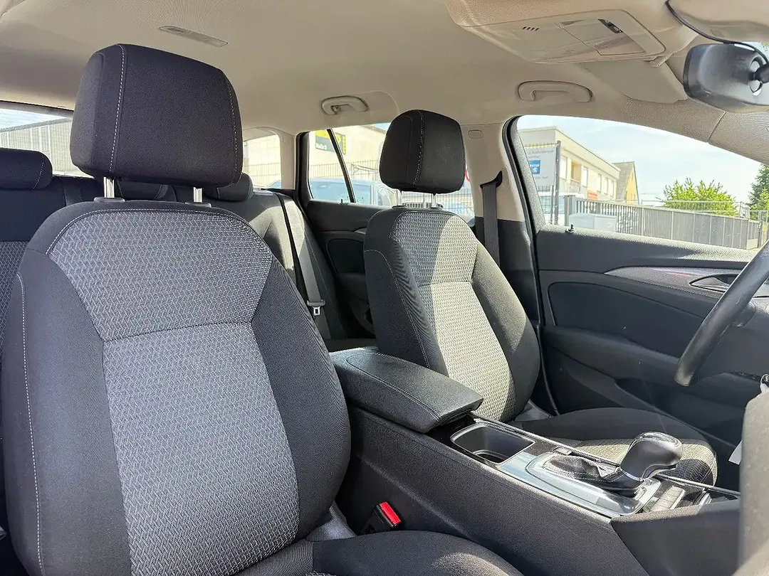 Opel Insignia - Thumbnail 14