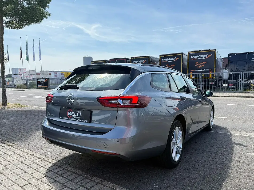 Opel Insignia - Thumbnail 5