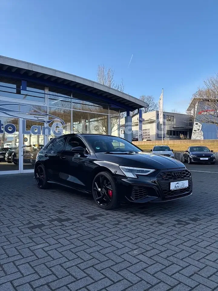 Audi S3 2.0 TFSI quattro Sportback - Afbeelding 1