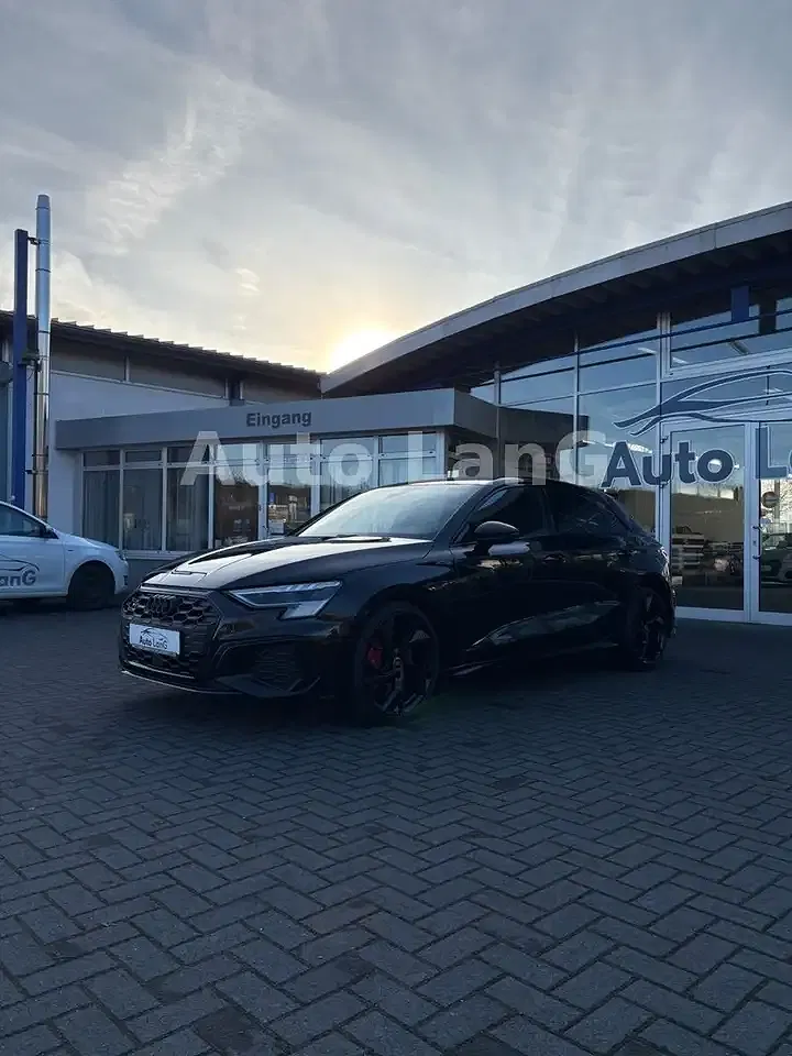 Audi S3 2.0 TFSI quattro Sportback - Thumbnail 4