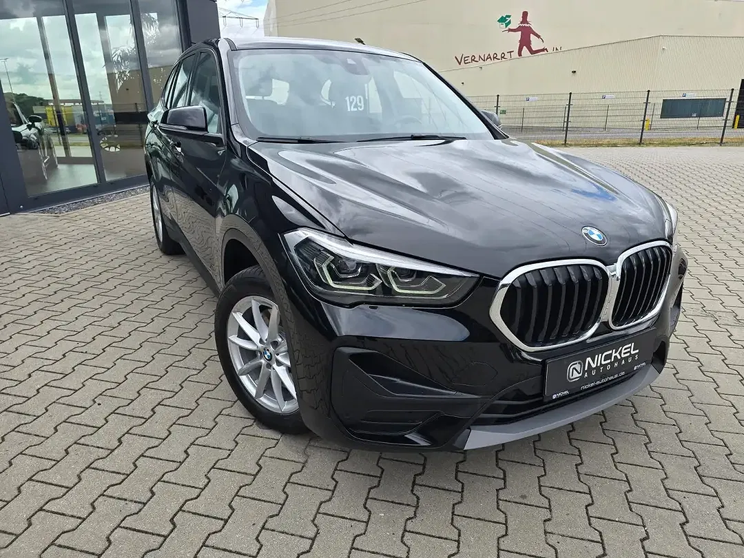 BMW X1 xDrive Advantage - Thumbnail 10
