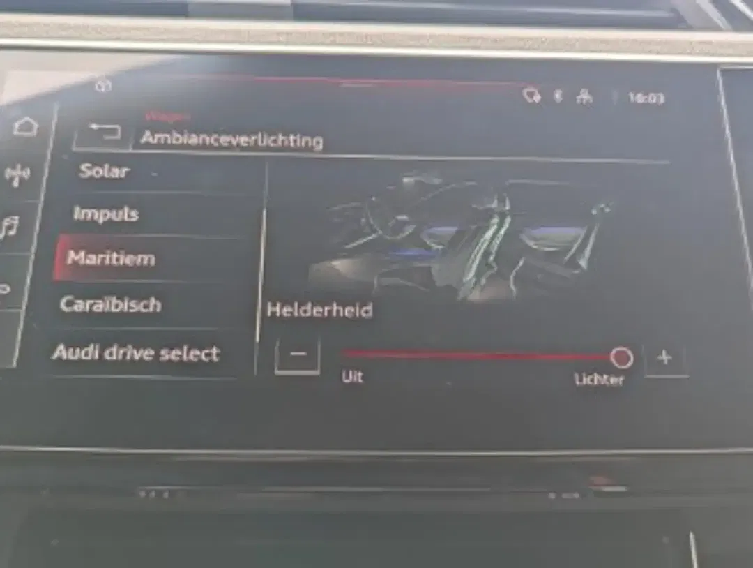 Audi Q8 e-tron Black Edition S line - Thumbnail 9