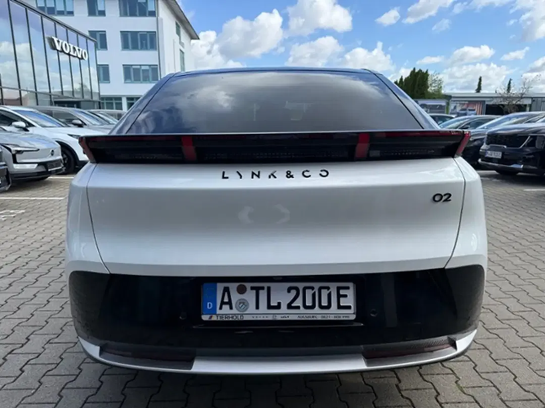 Lynk & Co 02 - foto 2