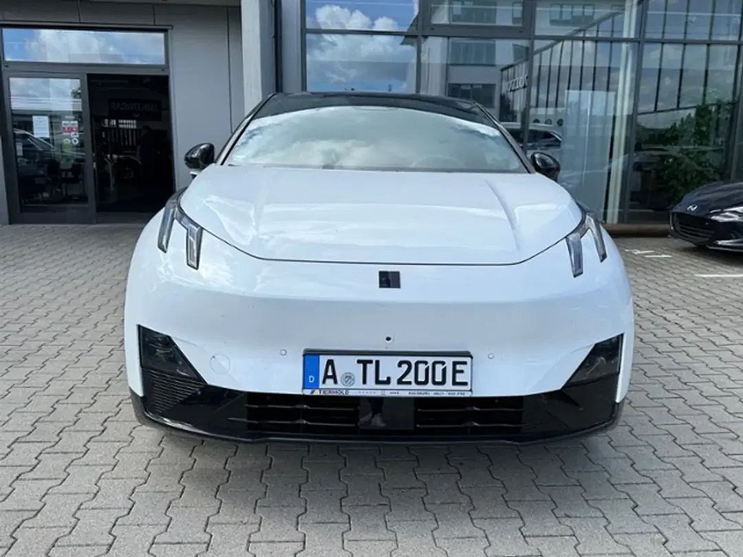 Lynk & Co 02 - Thumbnail 6
