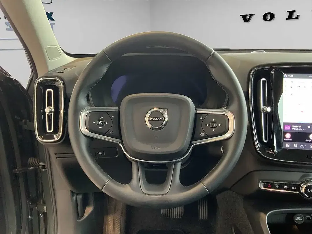 Volvo XC40 B3 MHEV Core - Thumbnail 12