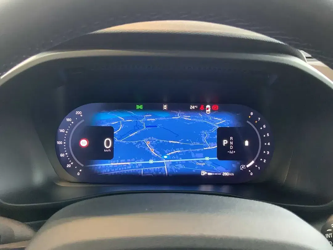 Volvo XC40 B3 MHEV Core - Thumbnail 13