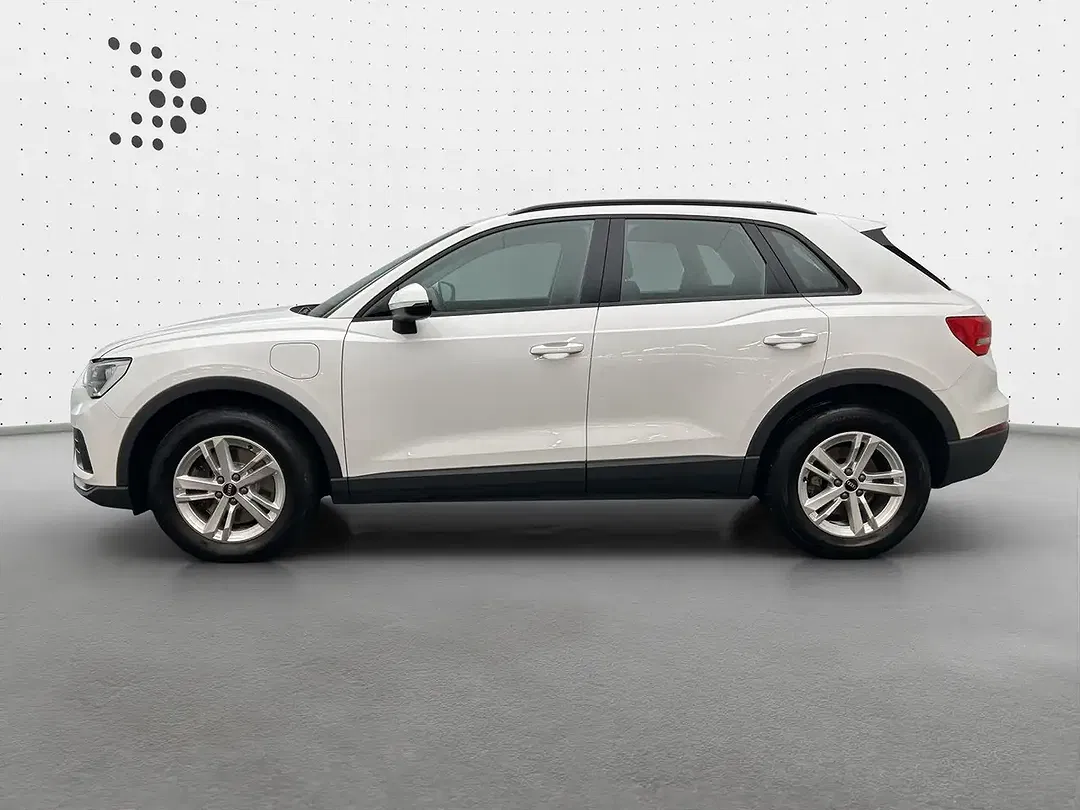 Audi Q3 45 TFSI e - Thumbnail 3