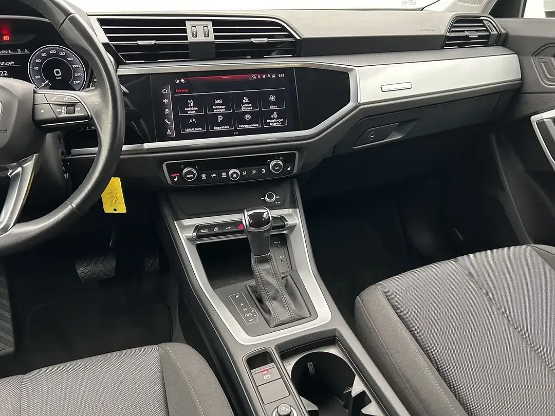 Audi Q3 45 TFSI e - Thumbnail 7