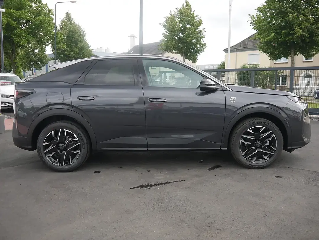 Peugeot 3008 145 AUT Hybrid GT - Thumbnail 5