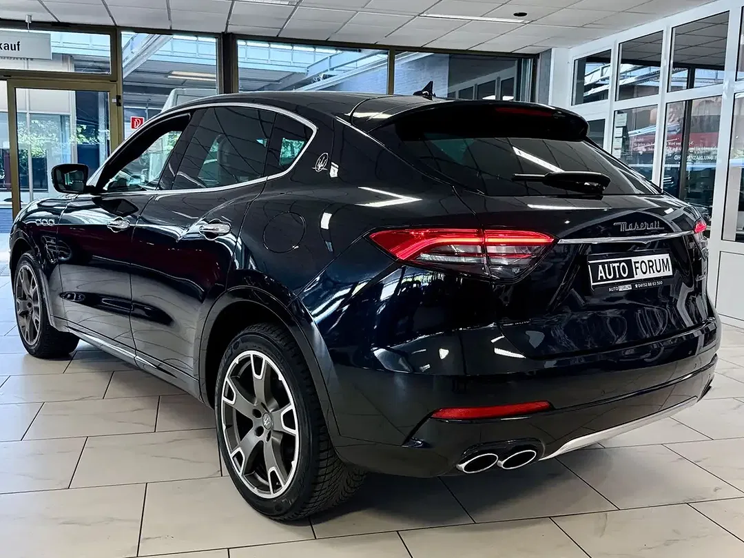 Maserati Levante 3.0 Q4 GranLusso - Thumbnail 8