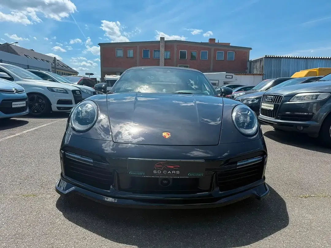 Porsche 911 Turbo Cabriolet - Thumbnail 3