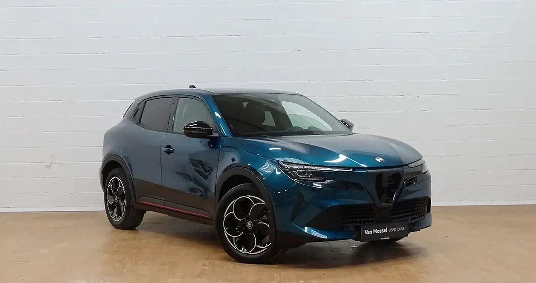 Alfa Romeo Junior BEV Elettrica - foto 2