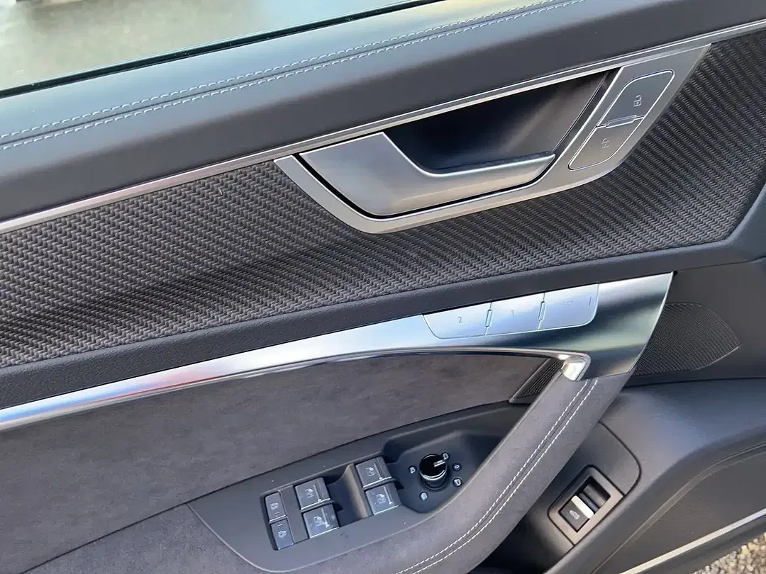 Audi RS6 tiptronic - Thumbnail 12