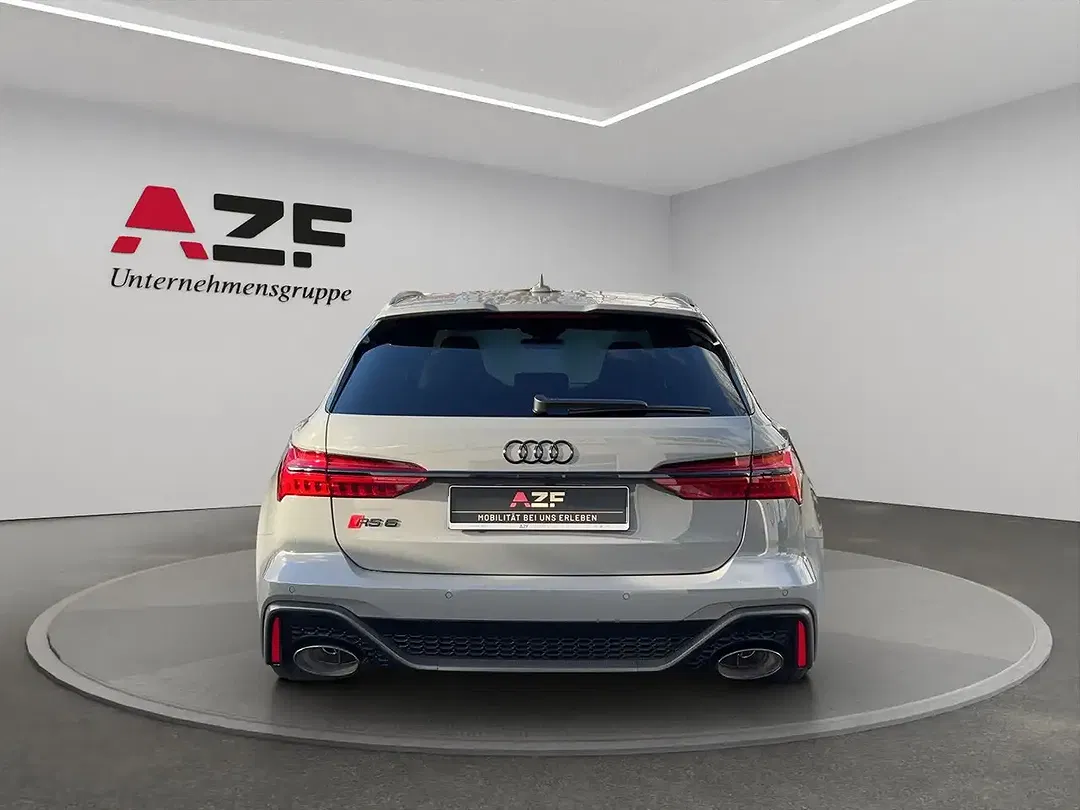 Audi RS6 tiptronic - Thumbnail 6
