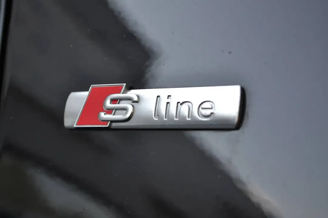 Audi Q2 35 TFSI S tronic S line - Thumbnail 6