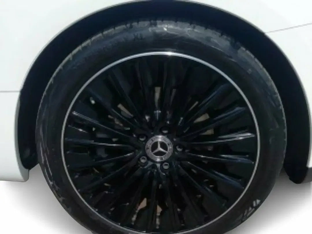 Mercedes-Benz CLE 300 EQ AMG - Thumbnail 9