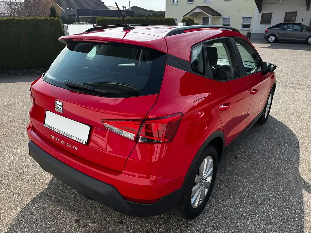 SEAT Arona Style - Thumbnail 3