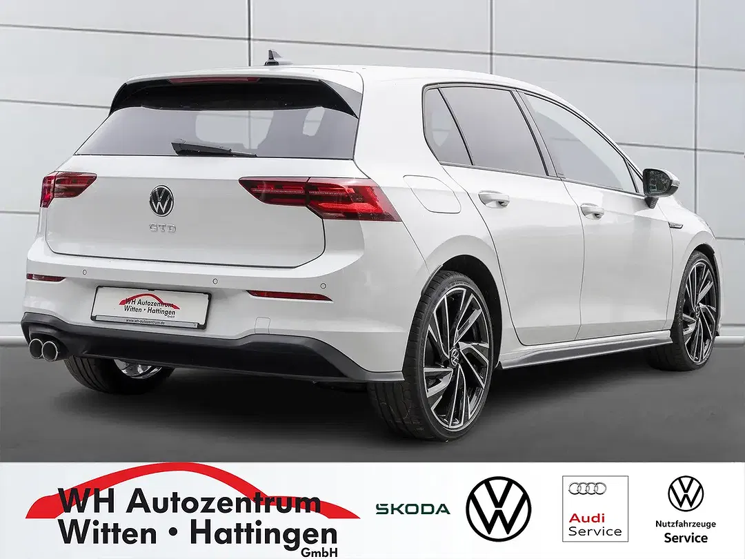 Volkswagen Golf 2.0 TDI DSG GTD - foto 2