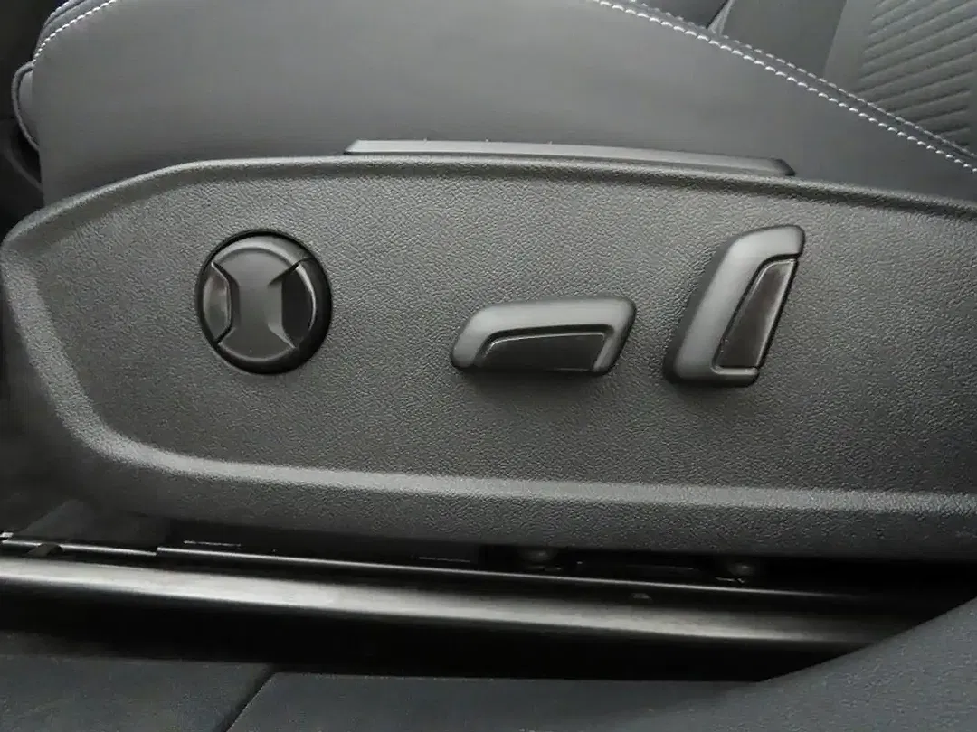 Ford Capri 4x4 Premium - Thumbnail 13