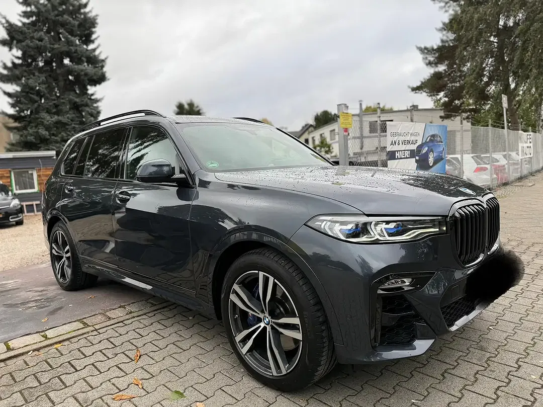 BMW X7 M M50 - foto 2