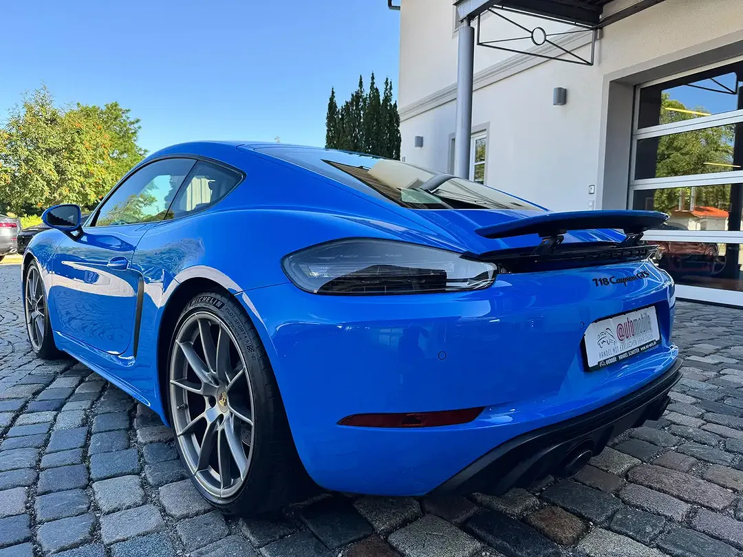 Porsche Cayman - Thumbnail 4