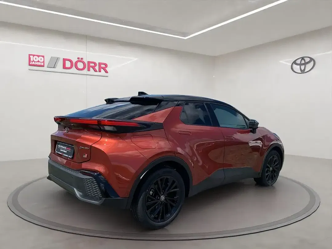 Toyota C-HR PHEV GR Sport - Thumbnail 5