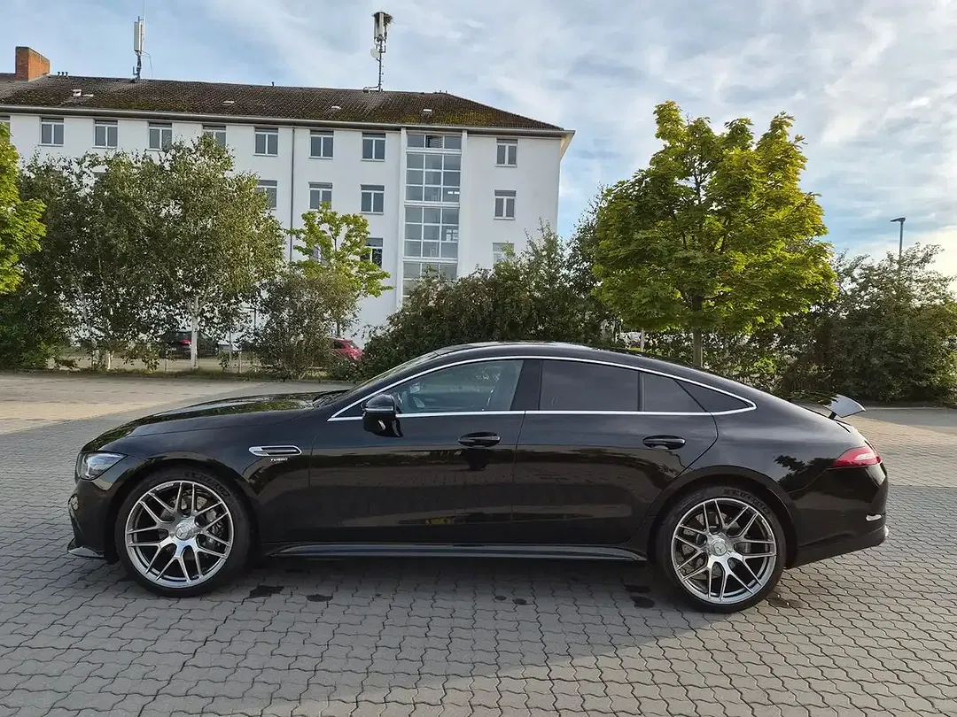 Mercedes-Benz AMG GT 43 - Thumbnail 7