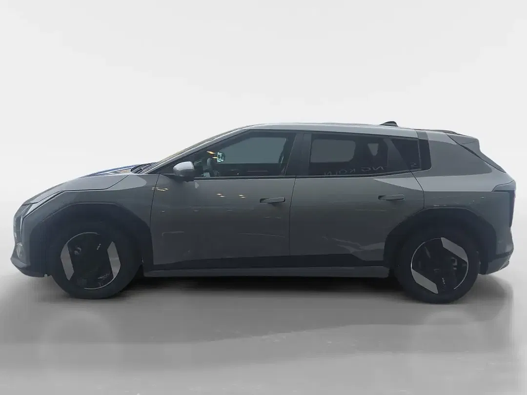 Kia EV4 Earth - foto 2