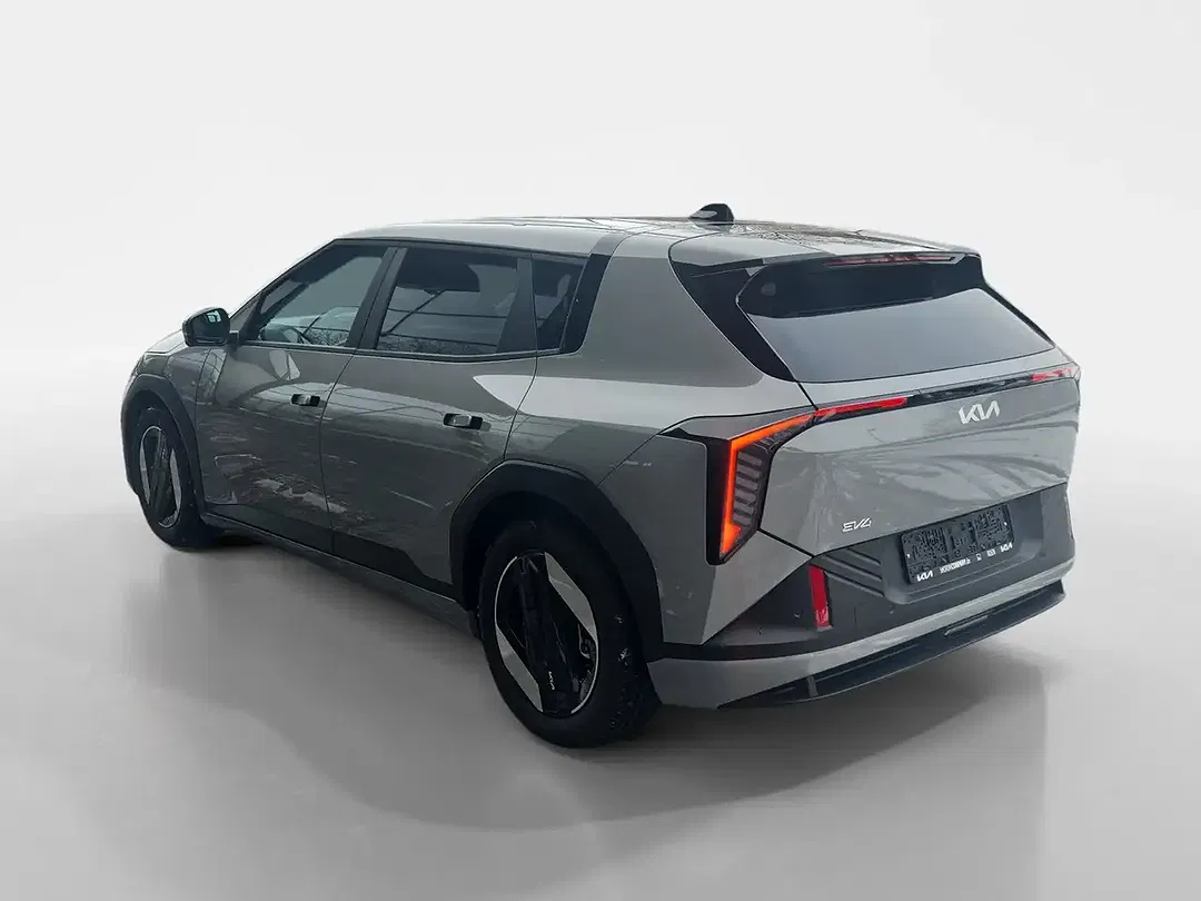 Kia EV4 Earth - Thumbnail 3