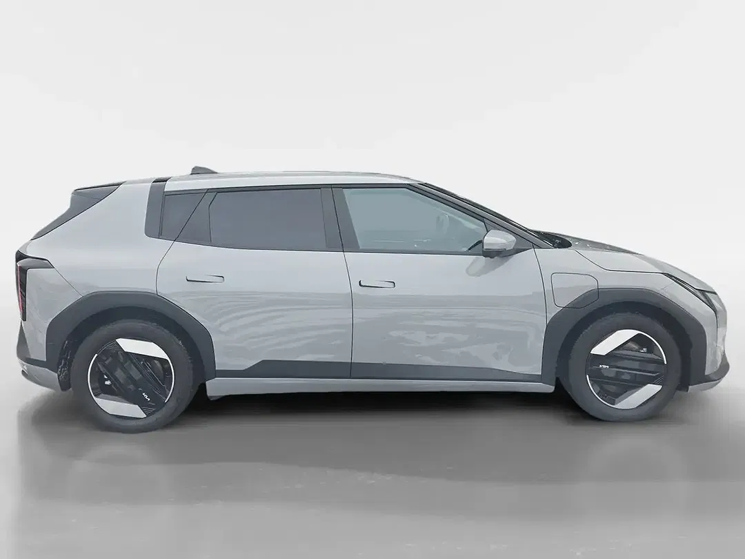 Kia EV4 Earth - Thumbnail 5