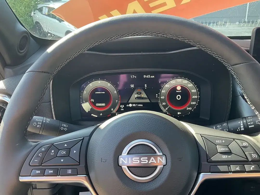 Nissan Juke 1.0 N-Connecta - Thumbnail 12