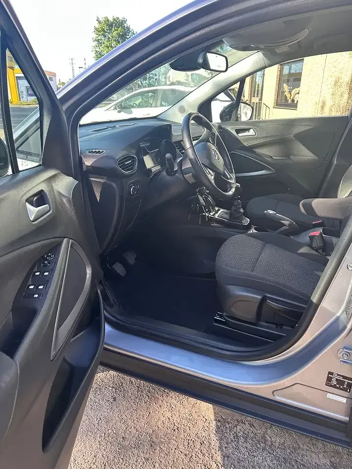 Opel Crossland X - Thumbnail 8