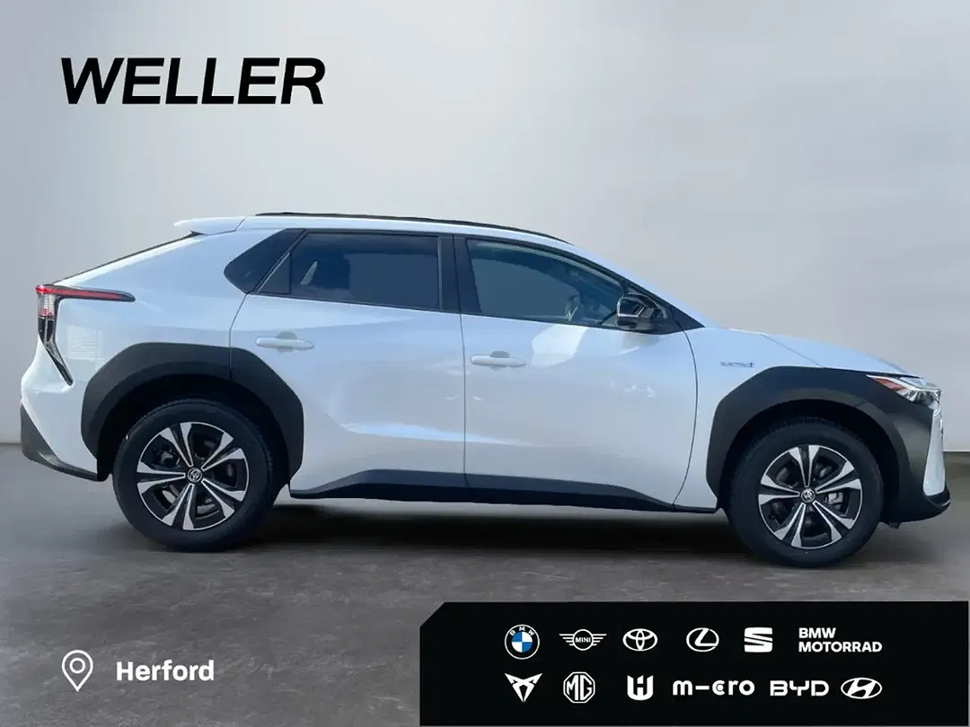 Toyota bZ4X - Thumbnail 10