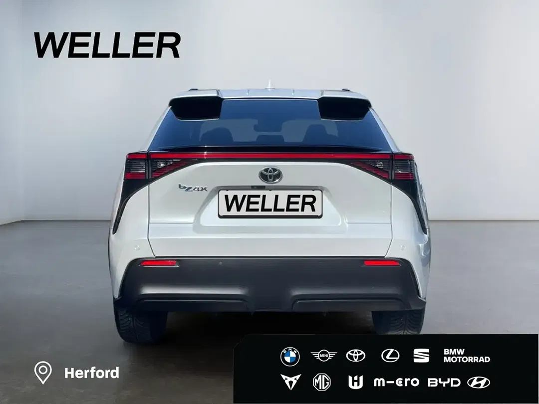 Toyota bZ4X - Thumbnail 6