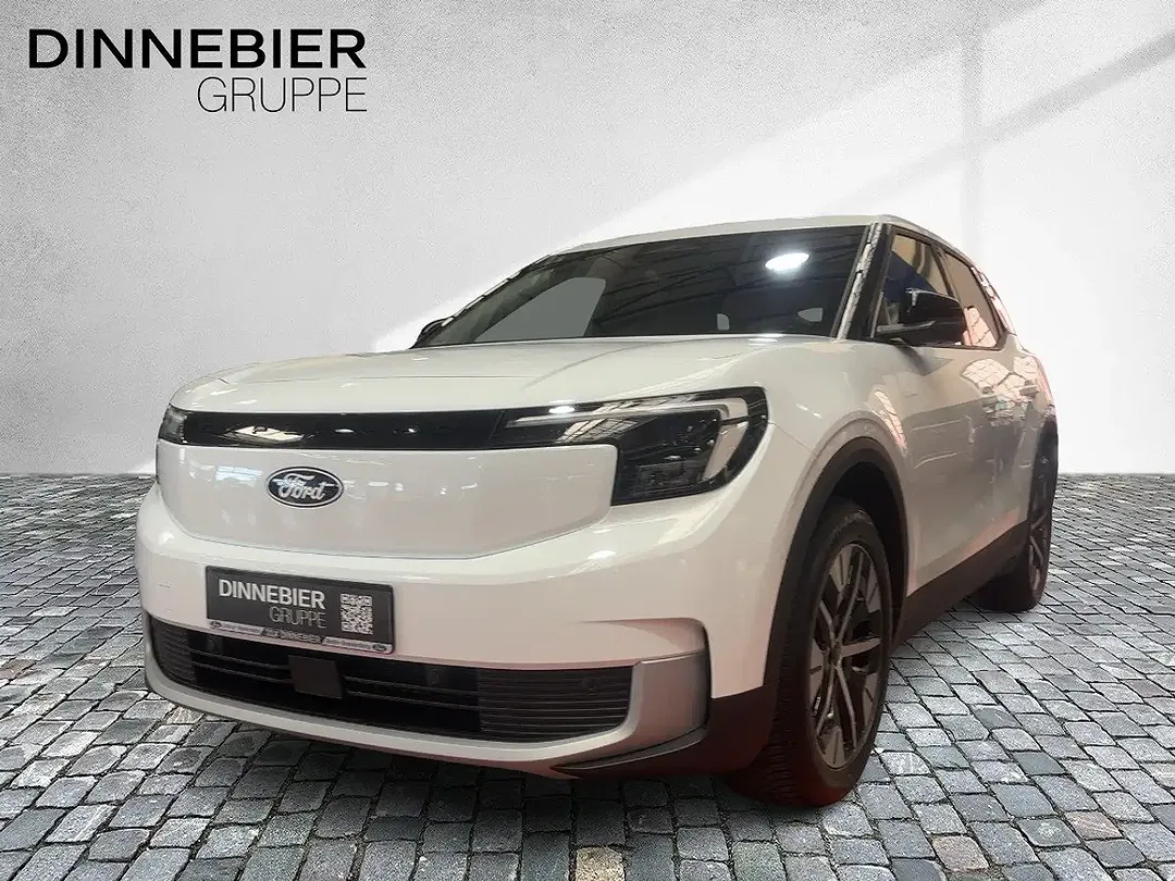 Ford Explorer Premium - Thumbnail 1