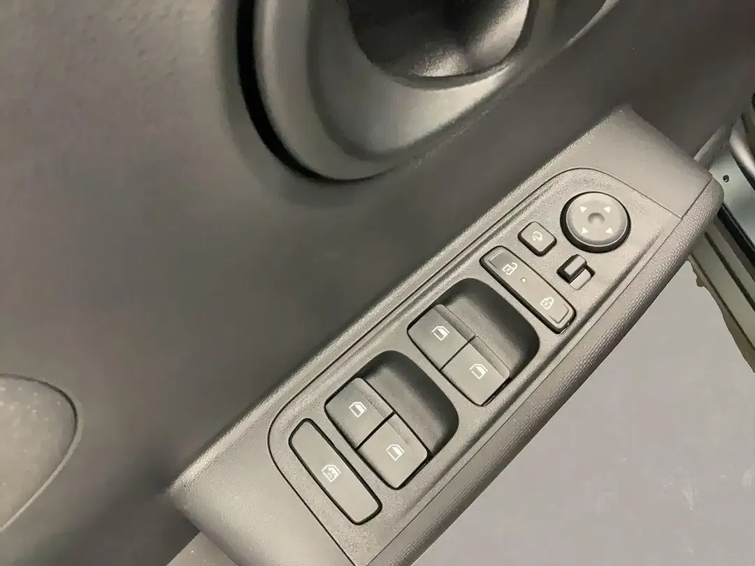 Hyundai Inster - Thumbnail 12