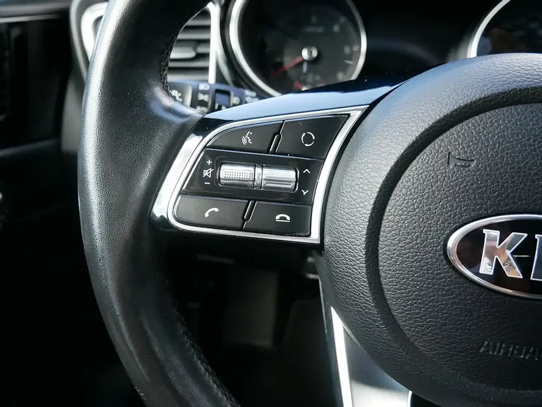 Kia XCeed 1.6 CRDi DCT Gold - Thumbnail 10