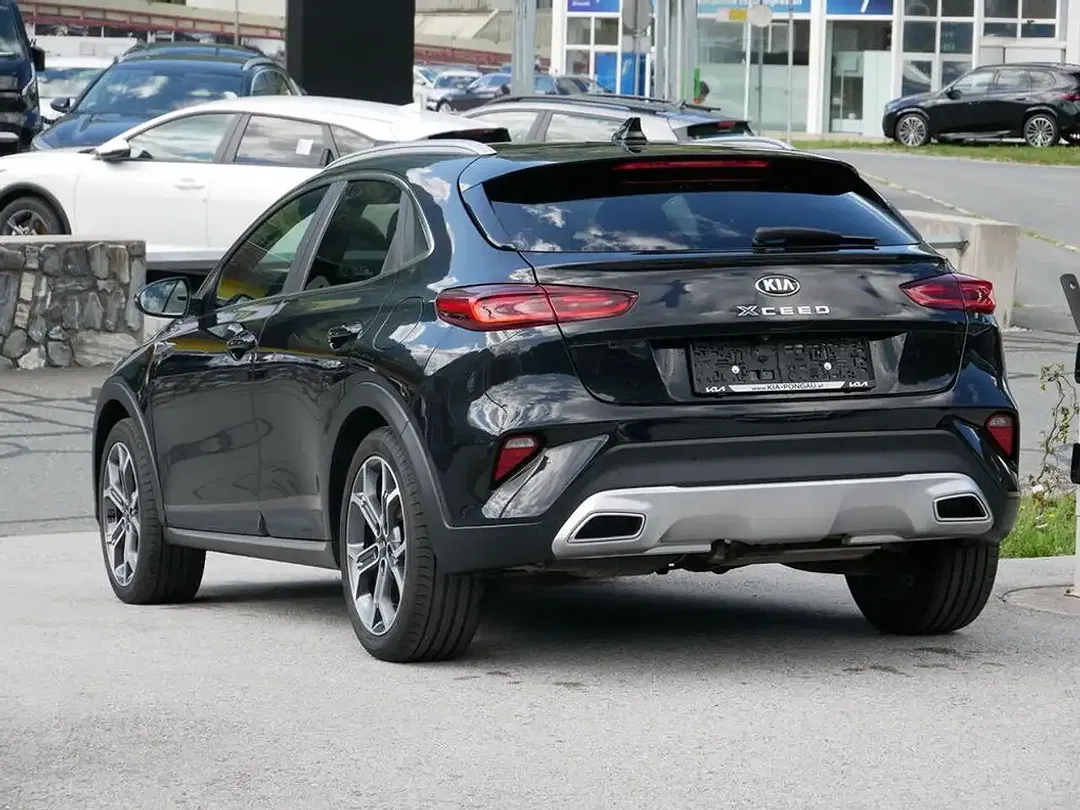 Kia XCeed 1.6 CRDi DCT Gold - Thumbnail 3