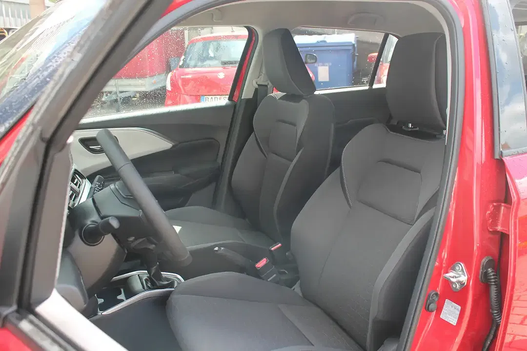 Suzuki Swift Hybrid 1.2 Comfort+ - Thumbnail 12
