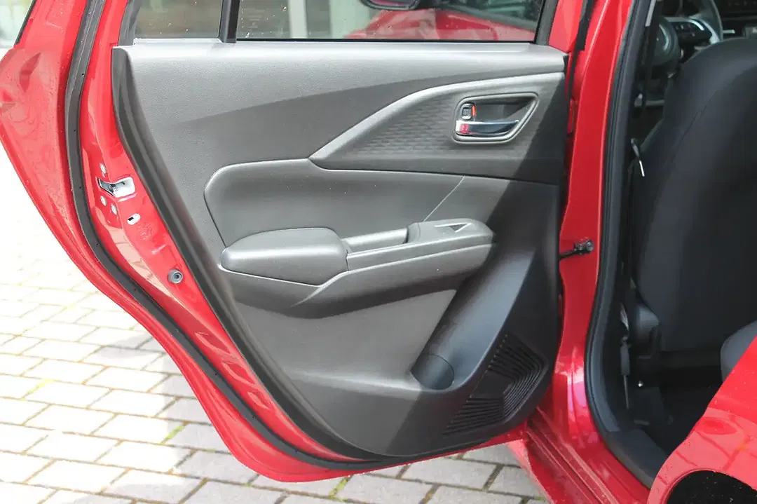 Suzuki Swift Hybrid 1.2 Comfort+ - Thumbnail 13