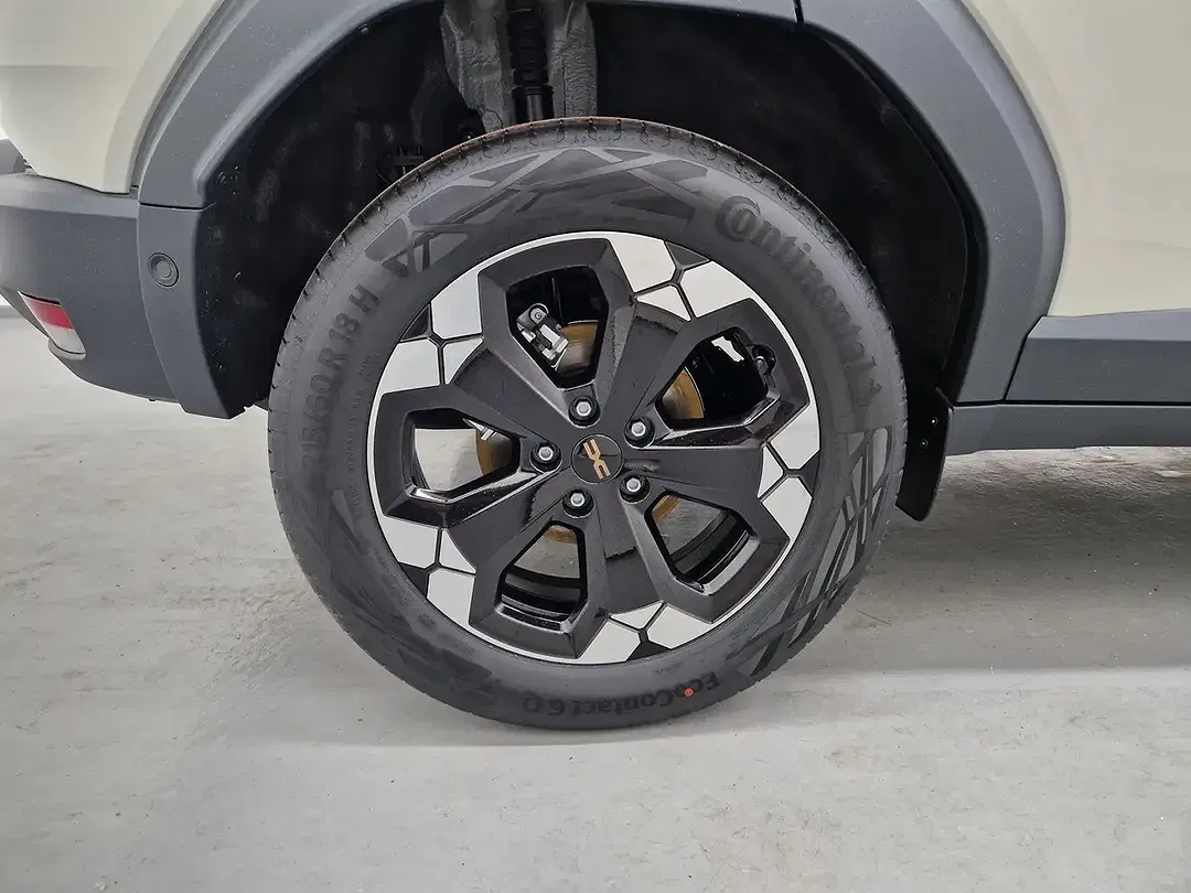 Dacia Duster Hybrid Extreme+ - Thumbnail 7