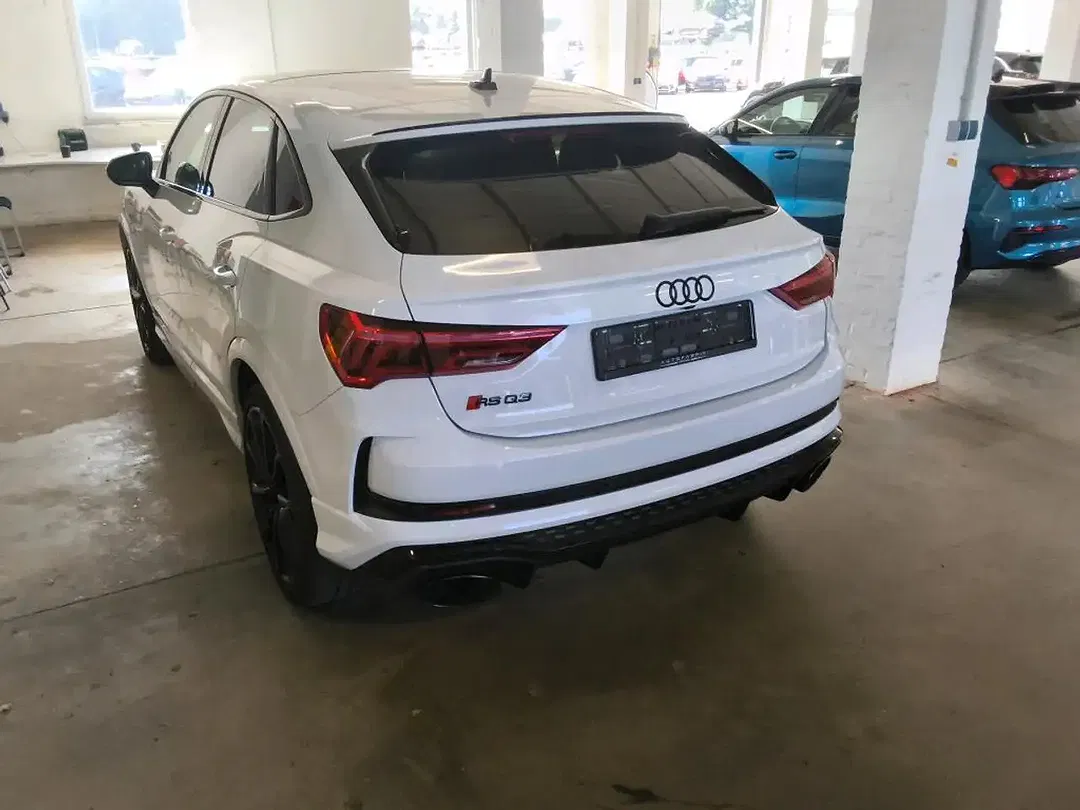 Audi RS Q3 2.5 TFSI Matrix LED Sportback - Thumbnail 3