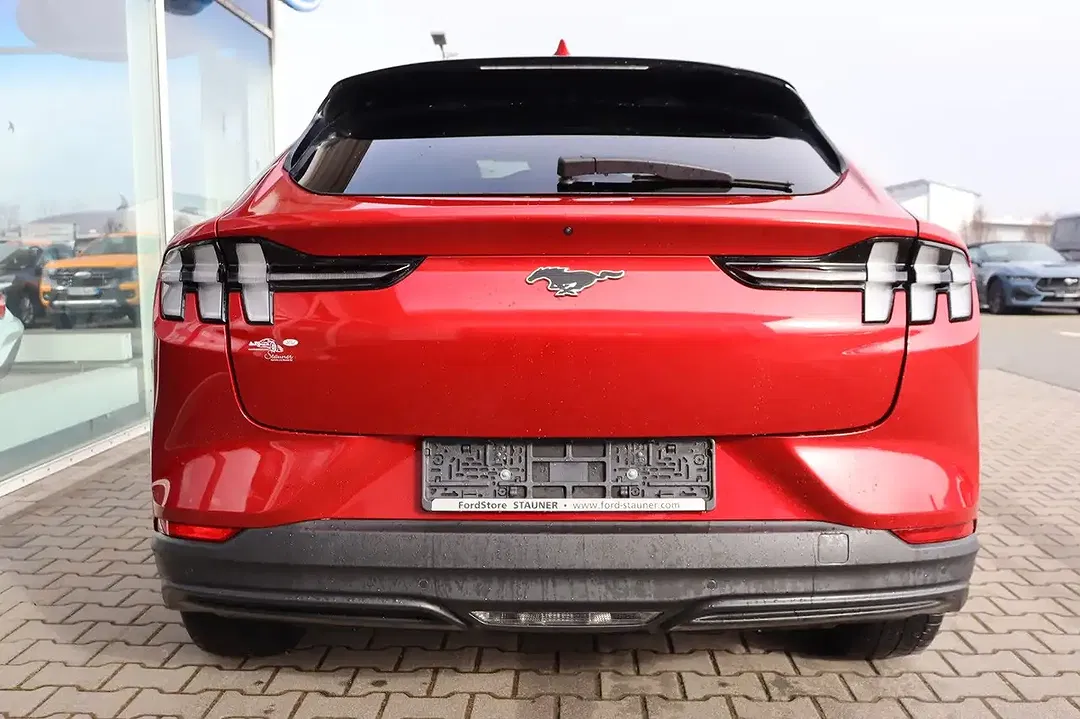 Ford Mustang Mach-E - Thumbnail 10