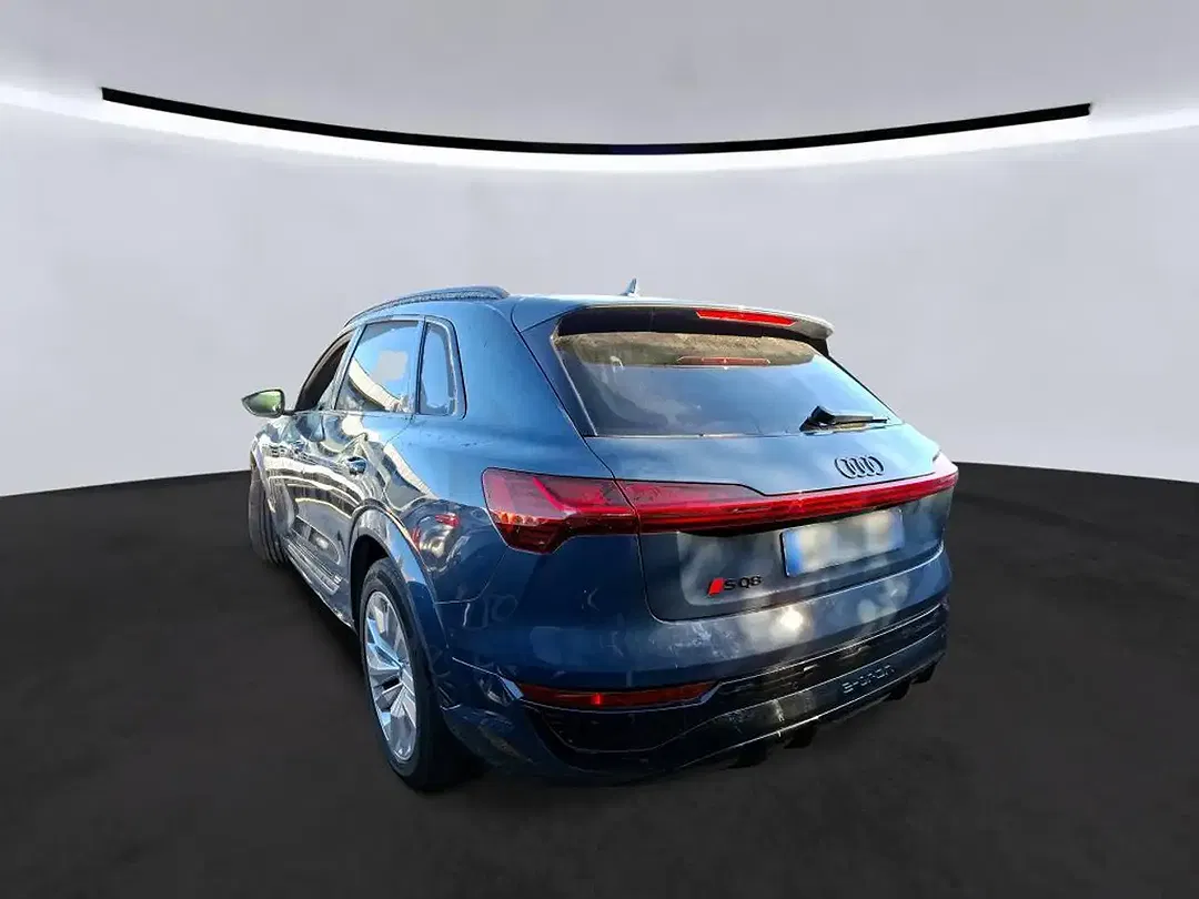 Audi SQ8 e-tron - Thumbnail 5