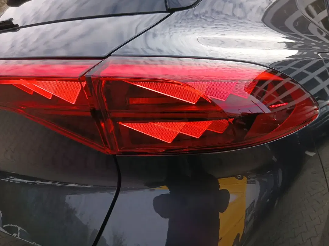 CUPRA Terramar 1.5 PHEV DSG VZ - Thumbnail 8